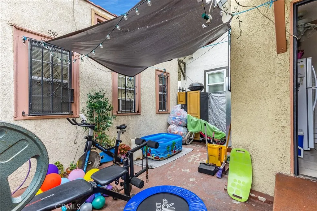 928 S Breed Street, Los Angeles, California 90023 home-pic-19